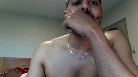 hans300988 online show from July 26, 11:48 am