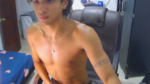 hansel_take online show from July 22, 9:17 pm