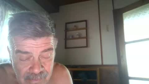 hanzik1954 online show from July 13, 5:30 pm