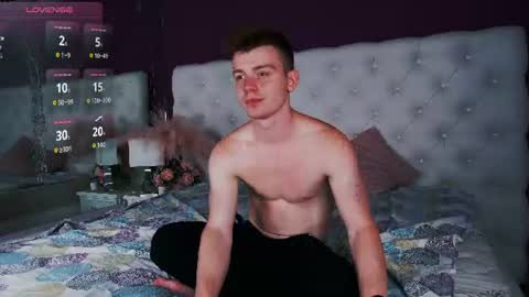happydeimos online show from August 8, 4:34 am