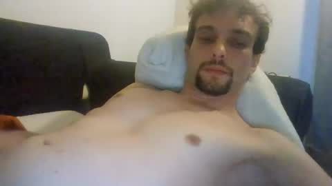 happyfunnyboy79 online show from August 7, 6:46 am