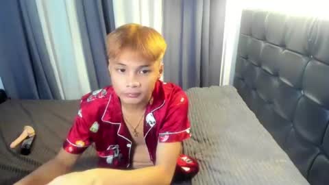 NIEL online show from August 15, 4:44 pm