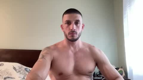 hard_runner_ online show from March 12, 3:09 pm
