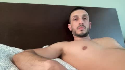 hard_runner_ online show from March 23, 4:01 pm