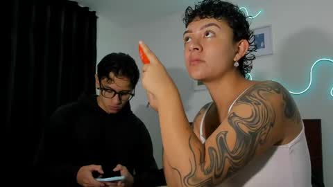 kade and demi independent models online show from June 7, 9:03 am