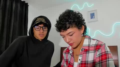 kade and demi independent models online show from June 7, 11:15 am