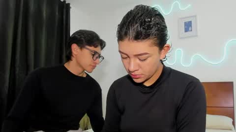 kade and demi independent models online show from June 12, 9:05 am