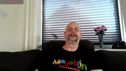 MrLazy online show from July 29, 3:08 pm
