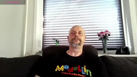 MrLazy online show from July 30, 2:46 pm