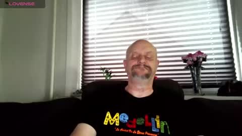 MrLazy online show from July 30, 5:09 pm