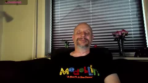 MrLazy online show from July 30, 6:14 pm