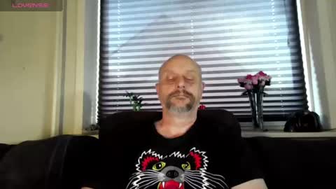 MrLazy online show from August 2, 4:36 pm