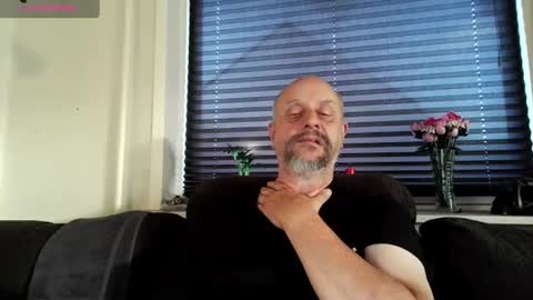 MrLazy online show from August 10, 5:58 pm