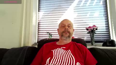 MrLazy online show from August 12, 12:40 pm