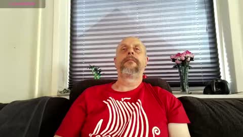 MrLazy online show from August 12, 3:58 pm
