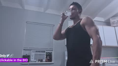 hardselfone online show from July 31, 5:03 am