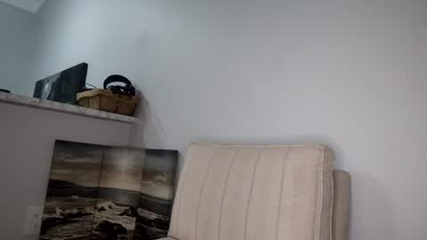 hardselfone online show from August 3, 3:24 am