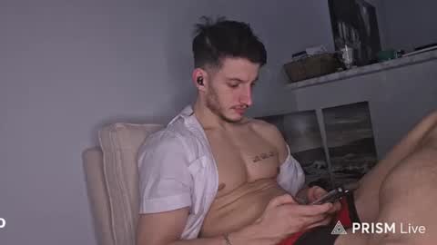 hardselfone online show from August 11, 10:06 am