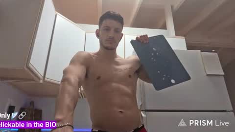 hardselfone online show from August 12, 6:49 am