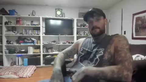hardworkertn online show from August 12, 12:02 am