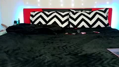 Harlee online show from August 15, 7:34 am