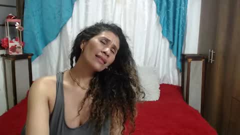 Female galaxy online show from April 15, 7:10 pm