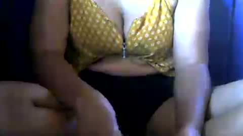 harmalie online show from August 4, 12:02 pm