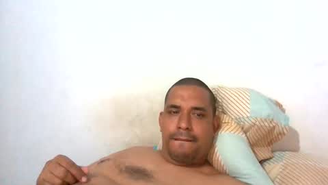 ricardo online show from August 5, 2:04 pm