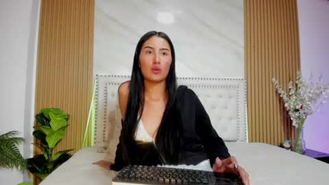 Harper  online show from July 28, 3:29 pm