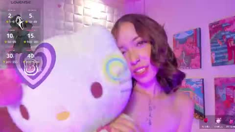 harperwest_ online show from August 1, 12:16 am