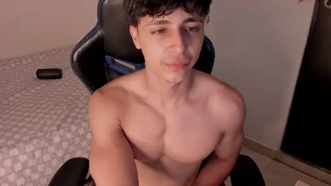 harry_p01 online show from August 2, 8:27 pm