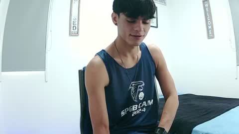 harrythomson1 online show from July 17, 5:02 pm