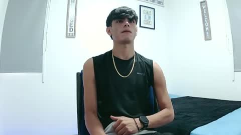 harrythomson1 online show from July 19, 6:54 pm