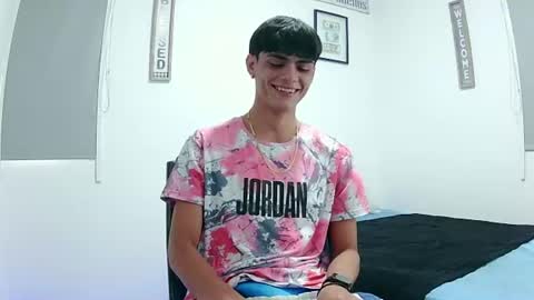 harrythomson1 online show from July 25, 6:34 pm