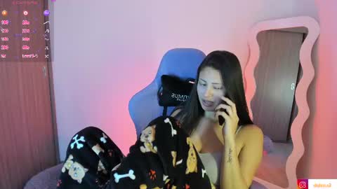 Dulce online show from August 6, 1:48 am