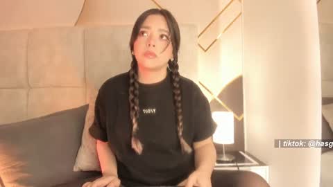 has_gonzalezz online show from August 9, 4:35 am