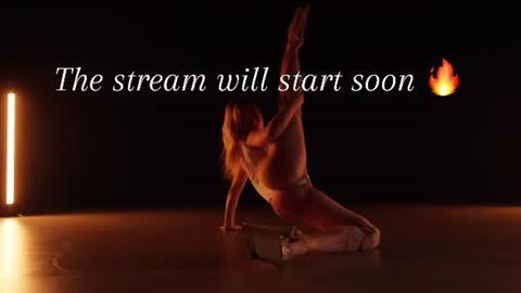 Anna online show from August 13, 6:49 am