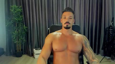 HaydenSpears online show from August 9, 11:00 am