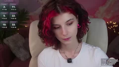 haylaamber online show from August 1, 1:06 pm