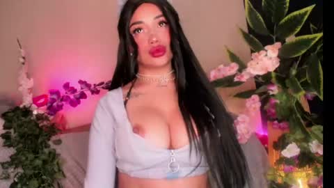 Marie online show from August 15, 1:09 am