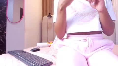 kataleya online show from August 15, 7:18 pm