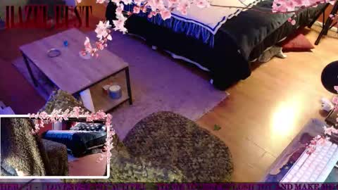 Hazel Lust online show from March 21, 2:04 am