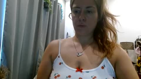 hazel_skye online show from August 11, 6:32 pm