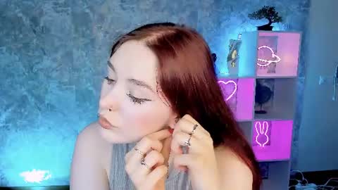 Hazel online show from August 3, 3:52 pm