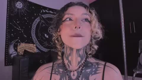 Hazell Witch online show from July 22, 7:16 pm