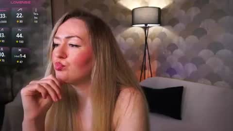 Jena online show from August 17, 1:49 pm