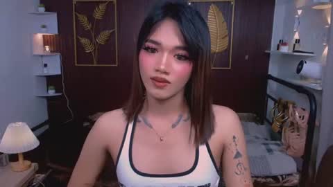 HEATHER online show from August 2, 5:42 pm