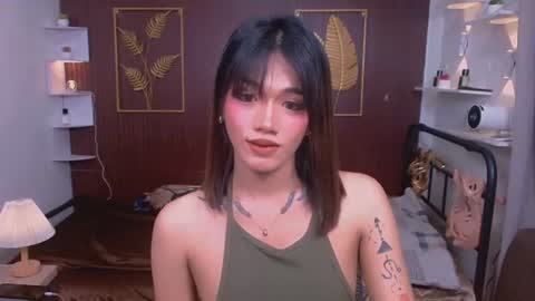 HEATHER online show from August 4, 2:41 am