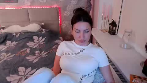 Heaven girl online show from July 29, 10:06 pm