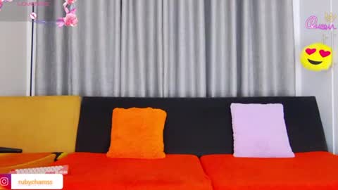 AngieLizzy online show from July 21, 3:58 pm